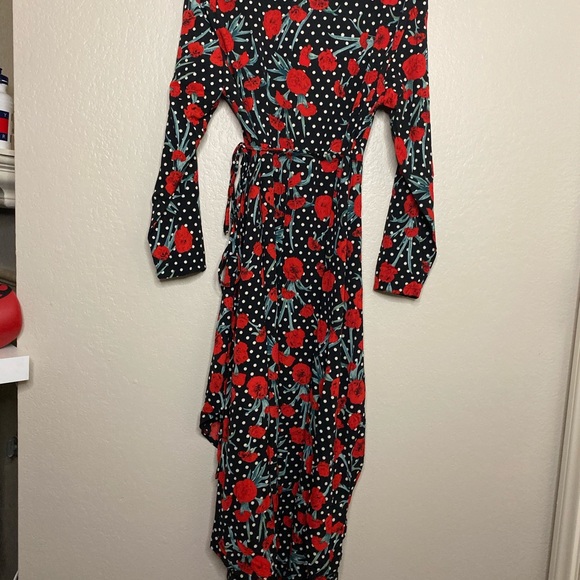 Floral/Polka Dot high low wrap dress - Picture 6 of 8